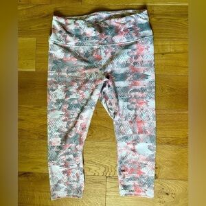 GAIAM Om High-Waisted *POCKETS* Capri Leggings Women's  Size X-LARGE